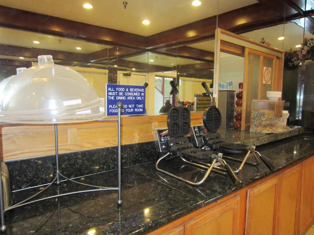 Capri Suites Anaheim Eksteriør bilde