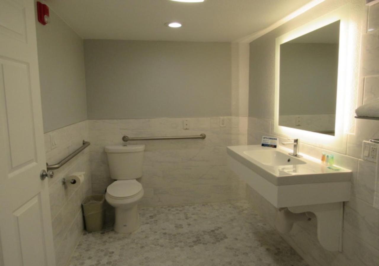 Capri Suites Anaheim Eksteriør bilde