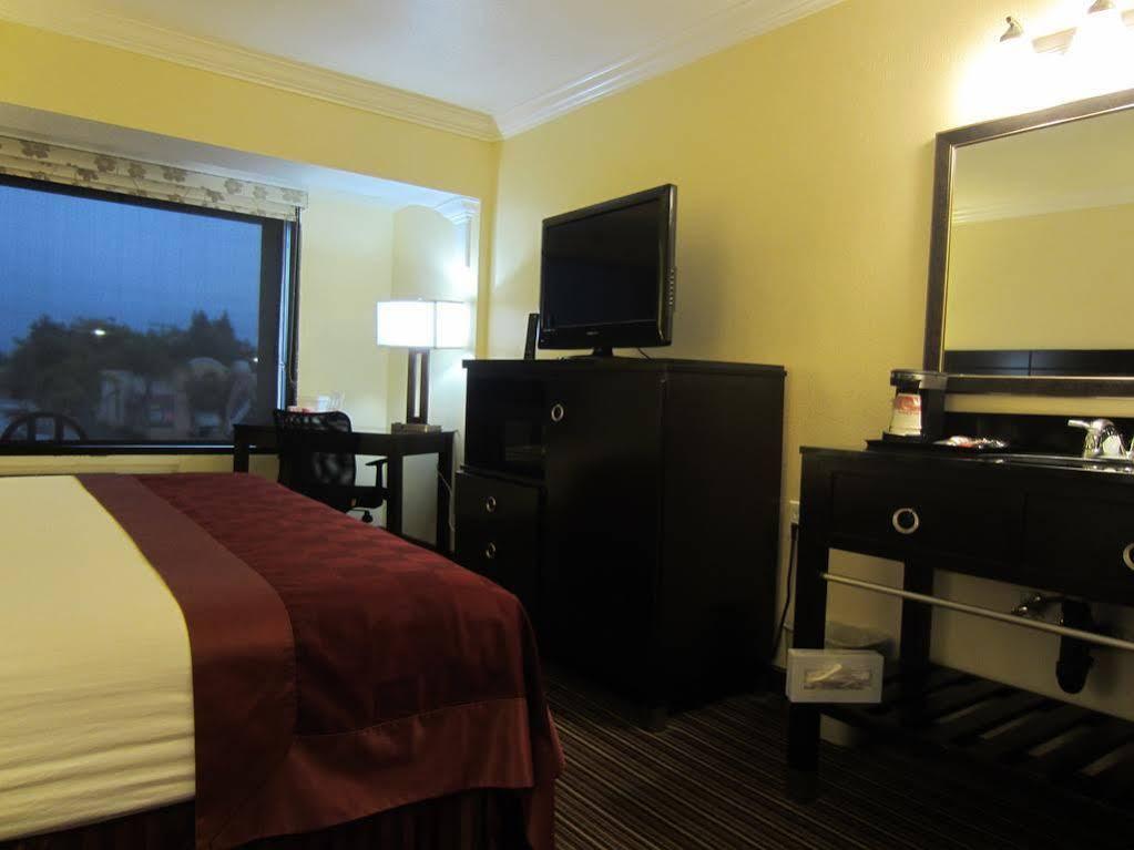 Capri Suites Anaheim Eksteriør bilde